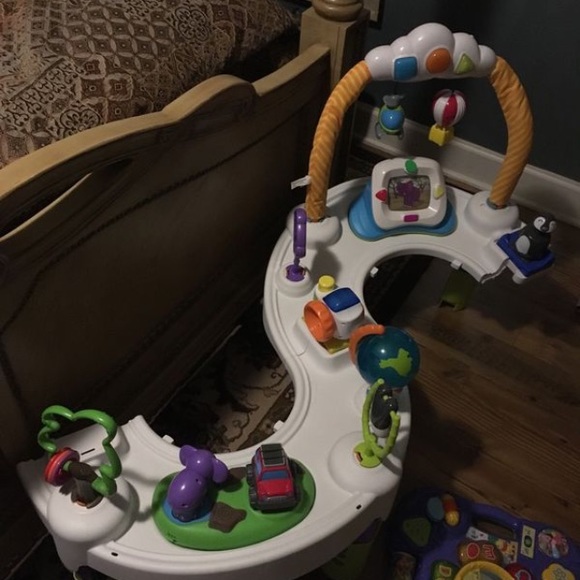 Evenflo ExerSaucer Triple Fun World Explorer Activ - Picture 3 of 5